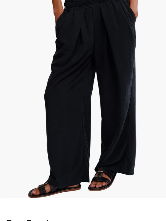 Free People Pants - Free People nothin to say Black pleated trouser small